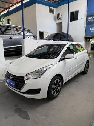 HYUNDAI HB20 1.0 COMFORT 12V FLEX 4P MANUAL HYUNDAI HB20 1.0 COMFORT 12V FLEX 4P MANUAL
